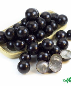 Quả nho thân gỗ căng bóng, màu tím đen đặc trưng